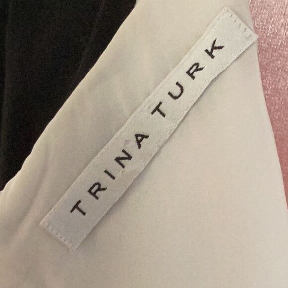 TRINA TURK BLACK AND WHITE DRESS - Picture 6 of 6